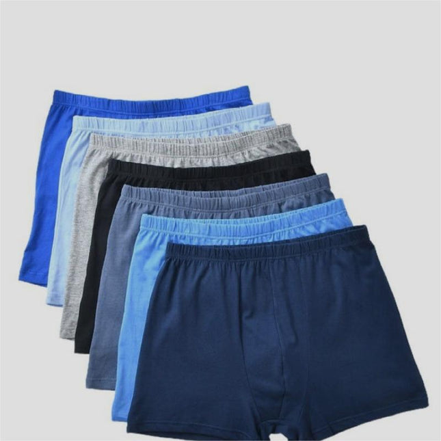 Set of men's boxer briefs 