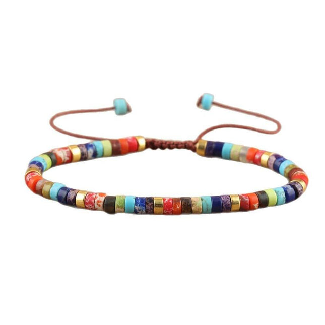 Colorful adjustable beaded bracelet with natural stones, ideal for women, featuring a hand-woven design.